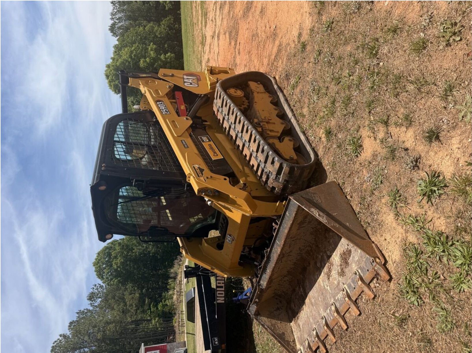 CAT 259D3 — Rear 3/4